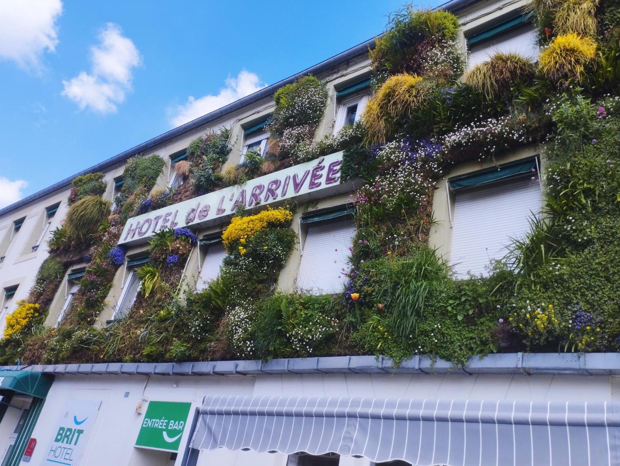 Brit Hotel L'Arrivee Guingamp Exterior foto